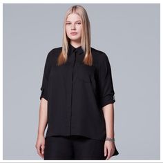 Nwt. Simply Vera Vera Wang Black Chiffon Roll-Tab Blouse/Shirt With Front Pocket. Asymmetric Hem. Size S. Pit To Pit 19" Flat, Shoulders 14", Sleeves 24', Length Front 26', Length 30". G1558. Chic Blouse With Rolled Sleeves For Daywear, Versatile Black Blouse For Office, Elegant Office Blouse With Shirttail Hem, Elegant Black Blouse With Shirttail Hem, Black Blouse With Shirttail Hem For Daywear, Versatile Blouse With Rolled Sleeves For Work, Versatile Blouse With Rolled Sleeves And Shirttail Hem, Versatile Workwear Blouse With Rolled Sleeves, Summer Formal Blouse With Cuffed Sleeves