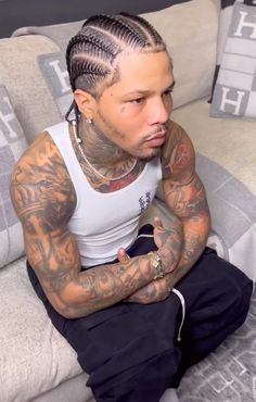 Jordan Clarkson Braids, Men Short Braids Hairstyles, Cornrows Men Styles, Gervonta Davis Braids, 6 Braids Men, Stitch Braids Men, Men Stitch Braids, Thug Aesthetic, Baltimore Fashion