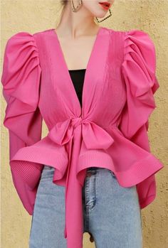 Big Sleeves Blouse, Big Sleeves, Bubble Sleeve, Simple Trendy Outfits, Peplum Blouse, Beautiful Blouses, Girly Outfits, Pink Blouse, Fashion Tops