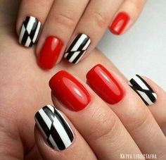 Red Black Nails, Matte Stiletto Nails, Red Chrome Nails, Red And Gold Nails, Red Gel Nails, Glitter Accent Nails, Chevron Nails, Stylish Nails Designs, Pretty Nail Art Designs