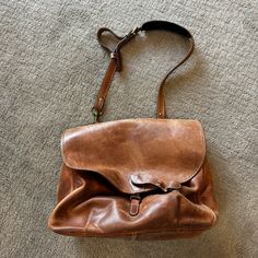 I Am Selling An Amazing, Great-Condition Handmade Bag From Holland Brothers. There Are No Imperfections Or Issues With The Bag. I Measured It, And It's Roughly 11"H X 15"W X 8d. Please Message Me With Any Questions, But This Bag Is The Type Of Bag That Will Last Generations And One That You Will Want To Pass Down. Types Of Bag, Leather Bags Handmade, Handmade Bags, Holland, Leather Handmade, Leather Bag, Lookbook, Bag Lady, Im Not Perfect