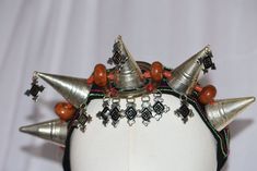 Berber headband ornament ,Moroccan jewelry,old Moroccan silver headdress Dispose de ------ Matériel ◈ : argent cotton Région de ◈ : Afrique, Afrique du Nord, Maghreb, Maroc, vallée du Draa La culture ◈ : africain, berbère,touareg Nom vernaculaire ◈ : riyaha ◈ utiliser : la parure des femmes ◈ technique : argent et bronze Poids ◈ : 150 g Longueur ◈ :55 cm Largeur ◈ : 4 cm Bohemian Crown Hair Accessories For Festivals, Unique Festival Headband Headpiece, Bohemian Crown Headband For Festivals, Bohemian Adjustable Headpiece With Round Crown, Bohemian Ceremonial Crown Headpiece, Bohemian Headband For Festivals, Bohemian Festival Headband, Bohemian Festival Headband Headpieces, Bohemian Adjustable Headband With Round Crown