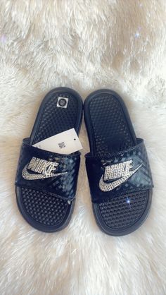 Hey Babes! Summer is here! Show your toes off in style with these comfortable blinged out sandal slides! 💎 These sandals are 100% authentic and are true to size.  This listing is for black sandals with silver bling💎 Diamonds are resin based and professionally hand placed on with industrial adhesive to ensure permanent bond. 💎 Sandals are made with love and care. Please allow 2 week processing time to ensure perfection! If need sooner please send a message to be accommodated 💎 We love custom Synthetic Bling Open Toe Sandals, Synthetic Open Toe Sandals With Bling, Silver Open Toe Flip Flops With Rhinestones, Silver Rhinestone Open Toe Flip Flops, Black Bling Sandals For Summer, Summer Black Sandals With Bling, Silver Open Toe Slides For Beach, Black Rhinestone Flip Flops For Beach, Black Bling Sandals For The Beach