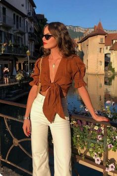 May Europe Outfits, Summer Woman Outfits, Low Back Top Outfit, Fun Summer Outfits For Women, Outfits For Italy Summer For Women, Rust Color Outfits, European Summer Outfits Casual, Classy Outfits For Women Summer, Rust Top Outfit