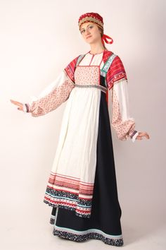 Люди в Чёрном. Часть вторая, историческая.. Обсуждение на LiveInternet… Russian Traditional Dress, Traditional Clothing Around The World, Film Fancy Dress, Court Dresses, National Dress