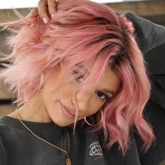 Pink Short Hair, Spring Hair Color Trends, Short Dyed Hair, Light Pink Hair, Pink Hair Dye, Pastel Pink Hair, Dyed Hair Inspiration, Spring Hair Color