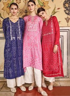 Beautiful Hand crafted bandhani Chanderi silk Kurtas with embroidery embellishments. Palazzo Indian, Indian Designer Suits, Anita Dongre, Cotton Kurti Designs, Kurti Neck Designs, Kurta Designs Women