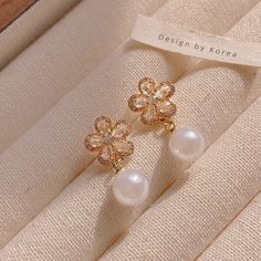 Korean Fashion Elegant Pearl Pendant Earrings Crystal Zircon Opal Flowers Drop Earring for Women Wedding Party Jewelry Gifts [23y 8m 25d] Korean Fashion Elegant, Metal Hair Accessories, Pearl Pendant Earrings, Wedding Party Jewelry, Earring For Women, Earrings Crystal, Fashion Elegant, Metallic Hair, Flower Earrings Studs