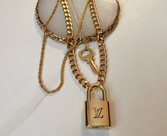 Toss The Key Set – Ahava J Gold Chain Link Necklace With Lock, Jewelry Placement, Necklaces Layered, Dope Jewelry Accessories, Princess Gifts, Reworked Vintage, Designer Pieces, Jewel Necklace, Dope Jewelry