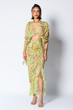 Shop for Rishi and Vibhuti Green Crepe Love Bird Drama Crop Top And Skirt Set for Women Online at Aza Fashions Lime Outfit Aesthetic, Drape Skirt Outfit, Drape Outfits, Draped Skirt Outfit, Drapped Skirt, Drape Top Pattern, Rishi Vibhuti, Drape Skirt Pattern, Draping Top