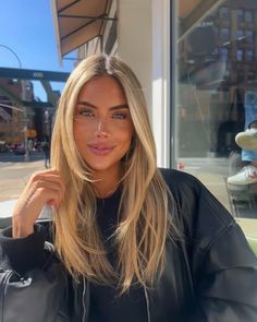 #blonde #spring #naturalmakeup #nyc #hair #skin Summer Blonde Hair, Dirty Blonde Hair, Blonde Hair Inspiration, Beauty Tricks, Blonde Hair Looks, Hair Appointment, The Royal Family, Haircuts For Long Hair