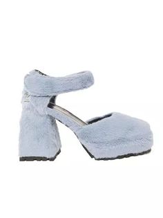 baby blue pumps Brand Message, Cozy Boots, Z Logo, Blue Pumps, Toe Designs, Cute Shoes, High Boots