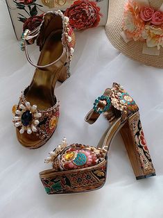 Sparkly High Heels, Luxury Embroidery, Dr Shoes, Funky Shoes, Classy Shoes, Rhinestone Heels, Thick Heels, Pretty Shoes, Block Heels Sandal