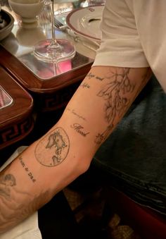 Natur Tattoo Arm, Travel Tattoo Ideas, Simple Tattoos For Guys, Travel Tattoos, Romeo Beckham, Palm Tattoos, Tattoo Inspiration Men, Greek Tattoos, Passport Stamps