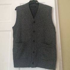 Brand New Banana Republic Sweater Vest. Never Worn. Runs A Little Big Casual Sleeveless Knit Outerwear, Casual Wool Sweater Vest For Winter, Casual Winter Sweater Vest With Pockets, Casual Sweater Vest With Pockets For Winter, Casual Fitted Wool Sweater Vest, Casual Wool Tops For Cold Weather, Casual Wool Vest For Winter, Casual Sleeveless Wool Sweater, Classic Winter Sweater Vest With Pockets