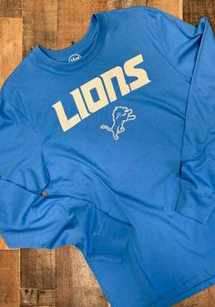 47 Detroit Lions Blue Pregame Super Rival Long Sleeve T Shirt - 48005629 Game Day Long Sleeve Graphic Print Top, Game Day Long Sleeve Top With Graphic Print, Long Sleeve Sports T-shirt With Team Logo, Collegiate Long Sleeve T-shirt With Screen Print, Long Sleeve T-shirt For Game Day With School Spirit, Collegiate Long Sleeve Graphic Print T-shirt, Collegiate Long Sleeve T-shirt With Graphic Print, Game Day Graphic Tee With Long Sleeves, School Spirit Long Sleeve T-shirt For Game Day