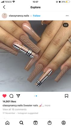 Burberry Sweater Nails, Fall Nail Square Long, Plaid Fall Nails Ideas, Winter Plaid Nails, Plade Nails Fall, Fall Nail Designs Burberry, Burberry Nails, Multicolored Nails, Latest Nail Designs