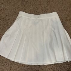 Skirt Has Been Worn Maybe Once/Twice And Still Looks Brand New! White High-waist Pleated Skirt, White Pleated High Waist Skirt, White High Waist Pleated Tennis Skirt, High Waist White Pleated Tennis Skirt, White High-waist Pleated Tennis Skirt, White Flowy Cotton Pleated Skirt, White Cotton Pleated Skirt, White High Waist Lined Mini Skirt, White Pleated Relaxed Tennis Skirt