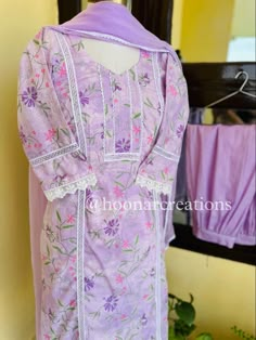 Pakistani Style Suits Pants, Neck Design For Frock Suit, Simple Printed Suit Designs, Simple Suit Designs Punjabi, All Over Printed Suits Design Indian, Full Printed Suit Design, Suit Baju Design, Drees Desgin Latest, Lace Design On Suits Latest