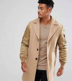 Camel Coat Outfit, Camel Wool Coat, Coat Outfit, Diesel Men, Popular Dresses, Camel Coat, Mode Online, Mixing Fabrics, Laid Back Style