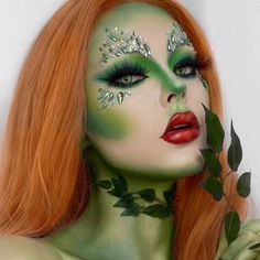 Poison Ivy BEECHES 🐍 Lol at my edited eyes and hair... but we gotta do what we gotta do!!! What other cosplays would you like to see from… | Instagram Poison Ivy Accessories, Posion Ivy Makeup Looks, Poison Ivy Costume Diy, Poison Ivy Character