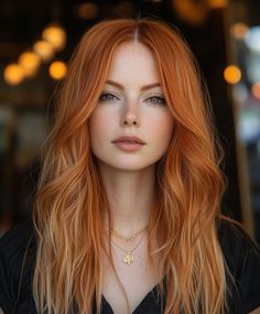 Rich Dimensional Copper Hair With Blonde: Autumn's Perfect Blend. Dimensional Copper Hair, Copper Hair With Blonde, Gingerbread Blonde, Dimensional Copper, Hair Colors For Fall, Women With Red Hair, Copper Blonde Hair Color, Fall Blonde Hair Color, Copper Blonde Hair