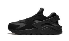 Nike Air Huarache Shoes, Nike Air Hurache, Nike Air Trainer Huarache, Nike Shoes Huarache, All Black Nikes, Buy Nike Shoes, Huaraches Shoes, New Nike Shoes, All Black Shoes