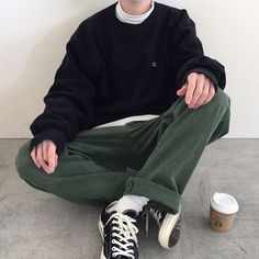 Aesthetic Men, Goth Outfit, Guy Fits, Look Retro, Mens Outfit Inspiration, Mens Fashion Streetwear, Streetwear Men Outfits, Men Fashion Casual Outfits, Mode Inspo