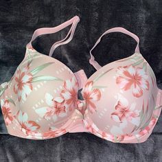 I Just Took The Tags Off Wore It Once And Realized It’s Not My Favorite Style! In Amazing Condition! Cute Floral Pink Pattern Pink Floral Print Beach Bra, Spring Pink Padded Bra, Pink Bra For Spring Vacation, Summer Floral Print Pink Bra, Pink Bra For Beach In Spring, Fitted Pink Floral Print Bra, Fitted Pink Floral Bra, Pink Push-up Bra For Beach, Black Dating