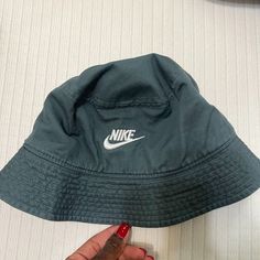 Nike Bucket Hat - Nwt Nike Adjustable Cotton Hat, Adjustable Nike Cotton Hat, Nike Casual Snapback Hat, Adjustable Cotton Nike Hat, Nike Adjustable Spring Hats, Nike Summer Cap, Nike Casual Cotton Hat, Casual Nike Cotton Hat, Casual Cotton Nike Hats