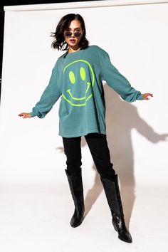 Lala Original Designs are thoughtfully designed in-house. These clothes were made for you.- Huge smile face printed on the front- The World Needs Your Magic printed on the back- Vibrant neon green graphics- Thick + soft lived-in feeling cotton- Majorly oversized fit- Slouchy long sleevesSIZING GUIDE:See size chart tab below. Meant to have an oversized fit. Logan is 5'8", typically wears a size 2 and is wearing a S/M.100% cottonWash in cold inside out, gentle cycle + air dry © Dressed in LALA™ 20 Fun Oversized Screen Print Tops, Oversized Screen Print Top, Green Graphic Print Top For Loungewear, Green Oversized Long Sleeve T-shirt, Trendy Oversized Smiley Face Top, Smiley Face Crew Neck Tops For Loungewear, Trendy Smiley Face Tops For Loungewear, Trendy Long Sleeve Tops With Smiley Face, Trendy Smiley Face Loungewear Tops