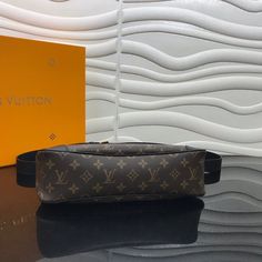 Size: Standard Size It comes with Dust box, Care manual, Tag, and Paper bag. New Handbags, Cayman Islands, A Box, Timeless Style, Caribbean Netherlands, Bosnia And Herzegovina, Louis Vuitton Bag, Paper Bag, Things To Come