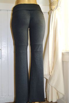 Flared Booty Cinch Yoga Pants $56 Fold Over Yoga Pants Outfit Y2k, Early 2000s Yoga Pants Outfit, 2000s Yoga Pants Outfit, Flared Elastane Yoga Pants, Yoga Pants 2000, Flared Yoga Pants Outfit, Small Waist Workout, Yoga Pants Outfit, Womens Pants