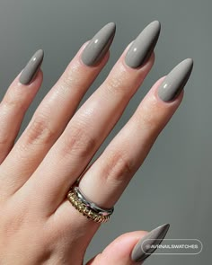 A cool taupe grey polish with a creme finish. Grey Nail, Grey Nail Polish, Grey Nail Designs, Nails Arts, Gray Nails, Elegant Nails, Classy Nails, Makati, Chic Nails