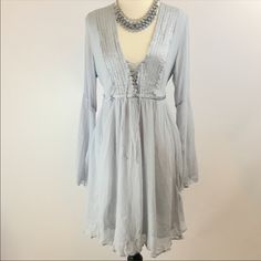 Nwt Anthropologie Dress Flowy Bell Sleeves Size M Gray Bohemian Dress For Fall, Gray Bohemian Dresses For Fall, Bohemian Gray Dresses For Fall, Elegant Silver Midi Dress For Summer, Elegant Silver Midi Summer Dress, Elegant Silver Summer Midi Dress, Gray V-neck Mini Dress For Spring, Gray Flowy Spring Dress, Gray Flowy Dress For Spring