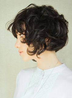 Kręcony Bob, Chic Short Hair, Curly Bob Hairstyles, Short Curly Hair, Hair Envy, Hair Today, Great Hair, Hair Dos, Hair Day