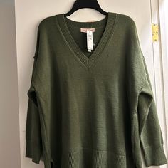 Womens Nwt Philosophy V Neck Sweater. Long Sleeves. Dark Sage Green. Shoulder To Hem 28 Inches, Armpit To Arm Pit 22 Inches. Size 1x. Smoke Free Home. Green V Neck Sweater, Green Long Sleeve V-neck Sweater For Fall, Trendy Green Long Sleeve V-neck Sweater, Green Knit V-neck Sweater, Green V-neck Winter Sweater, Cozy Green V-neck Sweater, Skull Sweater, Blue Knit Sweater, Yellow Sweater