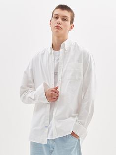 Editor's NoteThis white cotton Oxford shirt from GOZER is a classic style every man needs.- A front button fastening- Button cuffs- A chest pocket- A classic collar- A relaxed fitMeasurement (inches)M/L/XL- Total length: 32.9/33.5/34- Shoulder: 19.5/20.5/21- Chest: 21.5/22.4/23.6- Sleeve: 24.8/25.4/26.2Model is 6 ft 2 in wearing XL.Composition & Care- 100% COTTON - Dry cleaningDesigner- Made in Korea- by GOZER White Shirt With Welt Pockets And Spread Collar, White Cotton Dress Shirt With Button Cuffs, White Relaxed Fit Cotton Dress Shirt, White Collared Shirt With Welt Pockets, White Dress Shirt With Pockets For Work, Classic White Shirt With Welt Pockets, White Classic Dress Shirt, Relaxed Fit, White Button-up Dress Shirt With Pockets, Classic White Dress Shirt Relaxed Fit