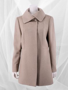 SURI alpaca Mid-Length Coat sand - QINTI The Peruvian Shop Elegant Cream Wool Coat With Notch Lapel, Elegant Long Outerwear For Fall, Elegant Long Wool Outerwear, Elegant Long Single-breasted Wool Coat, Beige Fitted Wool Coat With Concealed Placket, Fitted Beige Wool Coat With Concealed Placket, Elegant Wool Coat With Concealed Placket For Winter, Beige Fitted Long Outerwear, Fitted Long Beige Outerwear