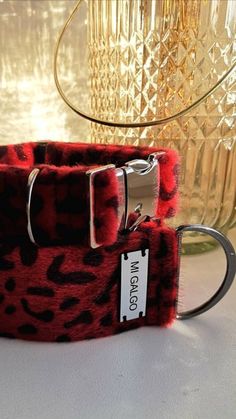 High Quality faux-fur.  Soft and durable collar for your dog! Collar Jewelry, Lithuania, Collar And Leash, Pet Collars, Leopard Print, Faux Fur, Pet Supplies, Pet, Collar