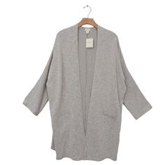 Donni Sandwash Open Cardigan Womens One Size Gray Ribbed Long Sleeve Lightweight - New With Tags - Two Front Pocket - Length Shoulder To Hem 36" - Chest Across 28" - Sold As Pictured W2 Gray Layering Sweater With Pockets, Gray Sweater With Pockets For Layering, Cozy Relaxed Fit Gray Outerwear, Gray Soft Knit Everyday Cardigan, Everyday Gray Soft Knit Cardigan, Gray Soft Knit Cardigan For Everyday, Gray Cotton Outerwear For Loungewear, Gray Oversized Open Front Cardigan, Gray Relaxed Fit Cardigan For Everyday