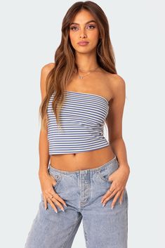 Lilah Striped Tube Top Unrealistic Wishlist, Off The Shoulder Top Outfit, Cute Tube Tops, Crochet Tube Top, Handmade Tops, White Tube Top, Cats Christmas, Garage Clothing, Striped Tube Top