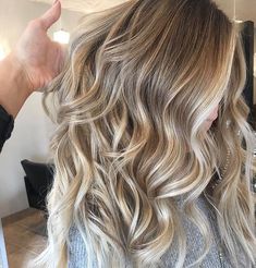 Haircuts 90s, Haircuts Ponytail, Hair Color Ideas Balayage, Haircut Trending, Champagne Blond, Cat Haircut, Haircut Mens, Blonde Balayage Hair, Blonde Haircut