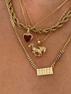 #aesthetic #tiktok #instagram #pinterest #trendy #jewelry #jewelrytrends #evryjewels #gold #silverjewellery #necklace #necklaceoftheday #goldjewellery #silver #pinterestinspired #pinterestgirl #pinterestaesthetic Anatomical Heart Necklace, Anatomical Heart, Golden Girls