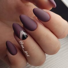 Nails Design Autumn, Nail Art Matte, Elegant Nail Designs, Matte Nails Design, Best Nail Art Designs, Trendy Nail Art, Trendy Nail Design, Toe Nail Designs, Oval Nails