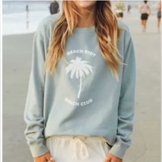 Beach Riot Palm Print Graphic Pullover Sweatshirt New Extremely Soft Material That Is Very Well Made. Size Medium Features: - Revolve Beach Riot Beach Club Graphic - Crewneck Pullover - Oversized - Cotton/Polyester Blend Questions? Leave A Comment Below! Relaxed Long Sleeve Tops For Summer, Summer Casual Sweatshirt For Loungewear, Casual Summer Loungewear Sweatshirt, Beachy Long Sleeve Tops For Day Out, Trendy Summer Beach Sweatshirt, Trendy Beach Sweatshirt For Summer, Beachy Relaxed Fit Long Sleeve Tops, Beachy Long Sleeve Relaxed Fit Top, Relaxed Fit Long Sleeve Beachy Tops