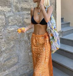 Vibrant Outfits Summer, Warm Beach Outfit, Cabo Vacation Outfits, Bali Clothes, Pool Party Outfit, Surfergirl Style, Mode Hippie, Beach Fits, Europe Outfits