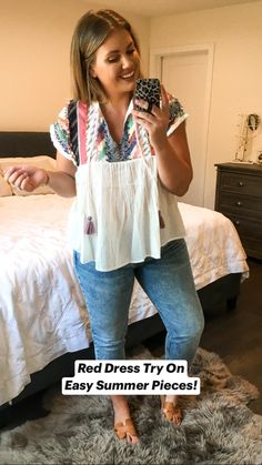 Graduation Outfit Ideas Plus Size, Summer Pieces, Bohemian Top, Mid Size Fashion, Plus Size Summer Outfits, Nashville Outfits, Top Jeans, Outfits With Hats, Gaming Clothes