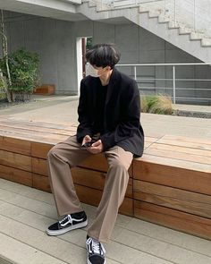 Korean Guy Outfits, Male Fashion Korean, Outfit Ideas Men Korean, Korean Fashion Boy, Korean Male Fashion, Men Style Outfits, Men Korean Fashion, Korean Guy