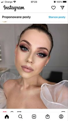 Glam Smokey Eye Makeup Wedding, Wedding Night Makeup, Smokey Eye Bride Makeup, Vegas Makeup Looks, Hair And Make Up For Gala Night, Bride Pink Makeup, Gala Night Makeup Look, Glam Wedding Makeup Blue Eyes, Night Glam Makeup Smokey Eye